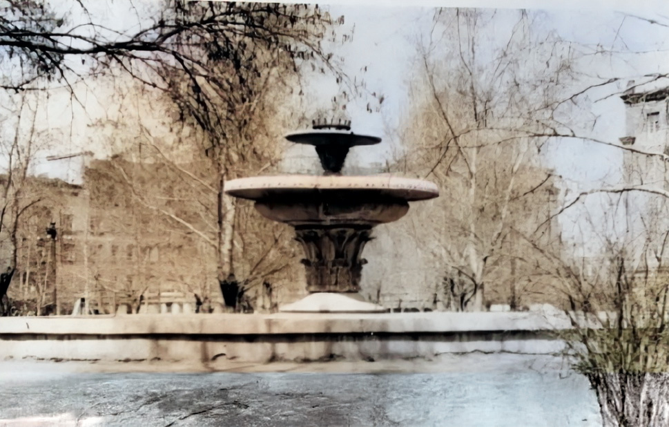 Фонтан на территории "Дворянского гнезда" 1965