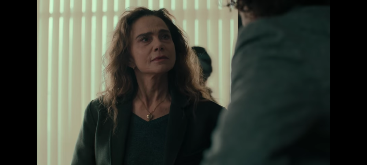 Кадр из сериала.