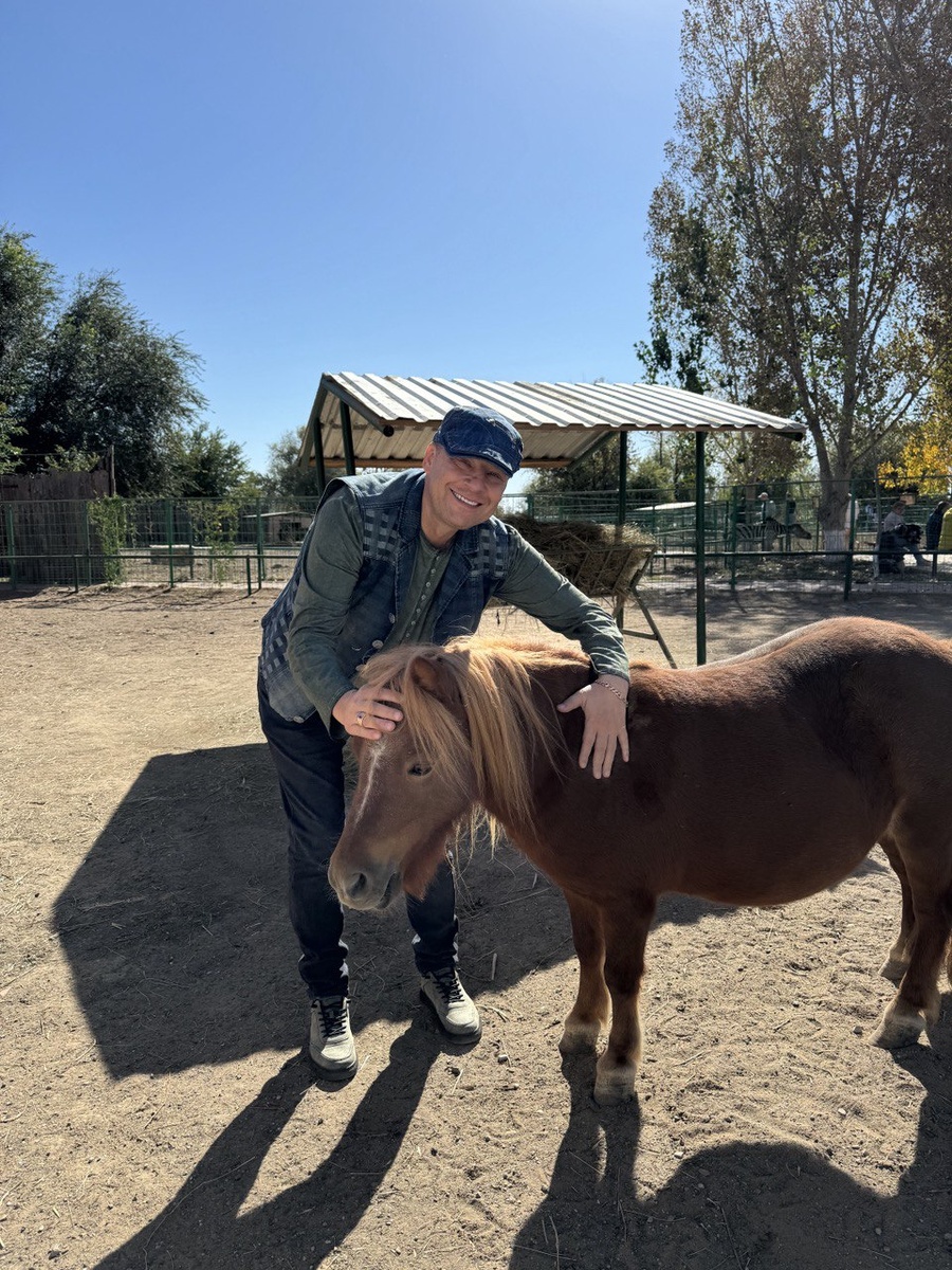 Олег Никулика - Тот самый МЭР