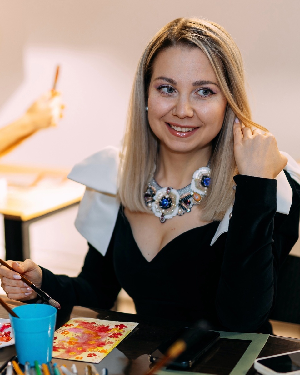 Куда надеть колье из бисера?