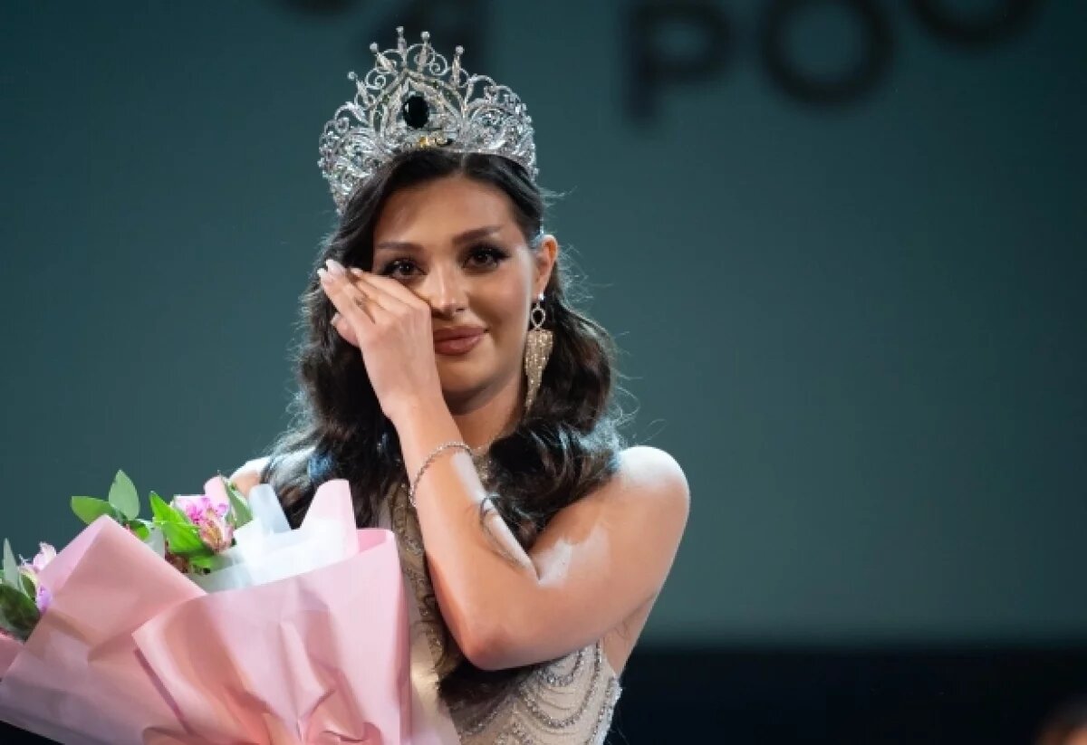    Модель Романова вошла в топ-8 самых красивых девушек планеты