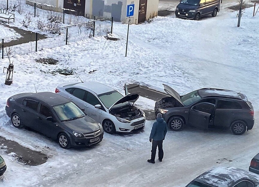 зима и аккумулятор