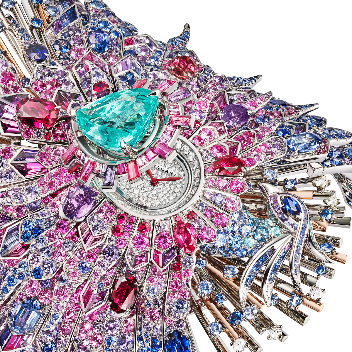 Белое золото, ручной завод, 15.80 x 22.40 х 9.40 мм, циферблат - бриллиантовое паве, 2’774’000 CHF