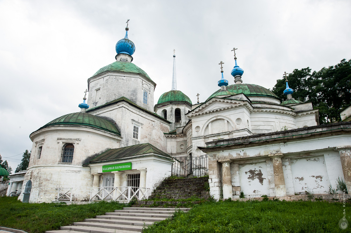 храм Параскевы Пятницы в городе Старица, личное фото автора