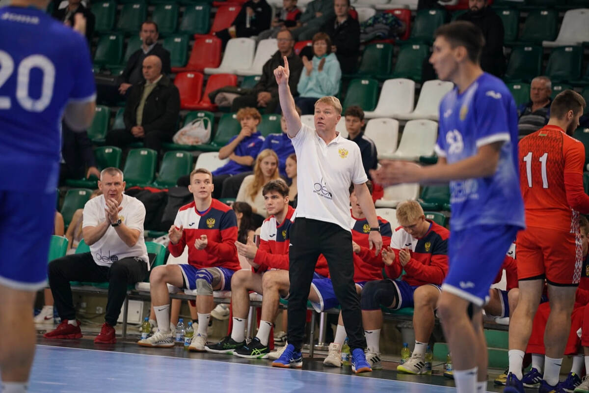    Сергей Клёнов