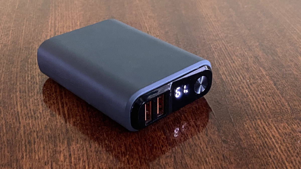 2 обычных USB порта