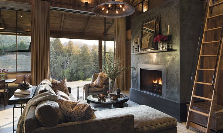 Камин в доме. Картинка для иллюстрации.