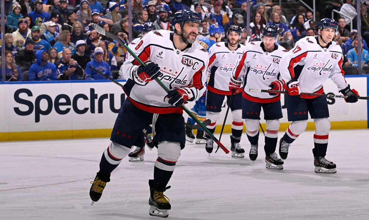Александр Овечкин продолжает забивать. Фото: НХЛ