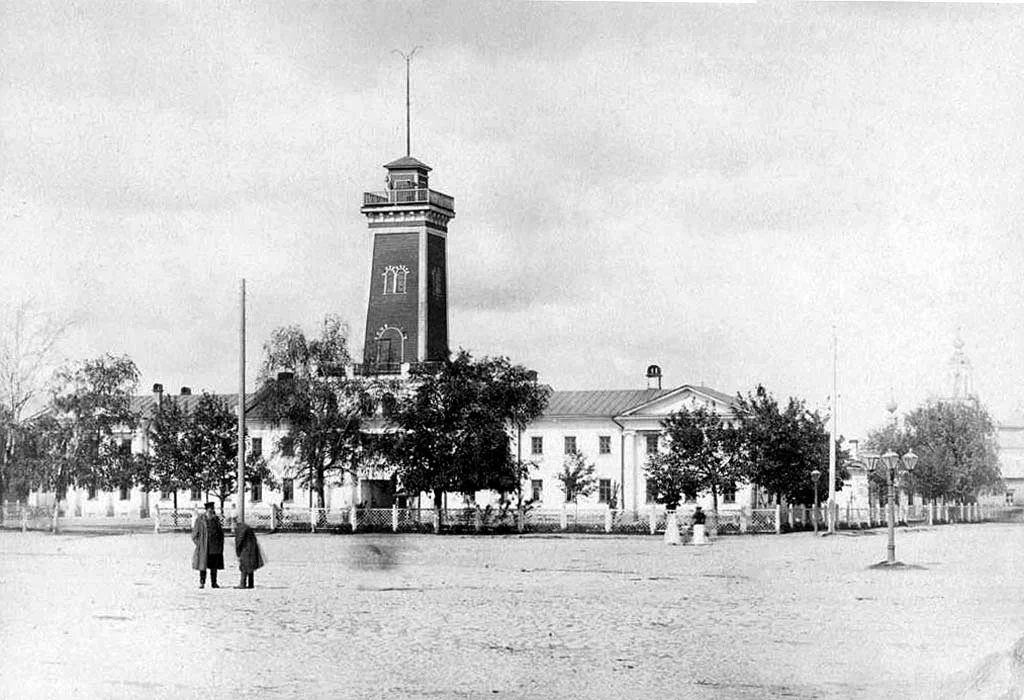 Главное пожарное депо Ярославля на Семеновской площади (фото с 1898 до 1909 г) [1]