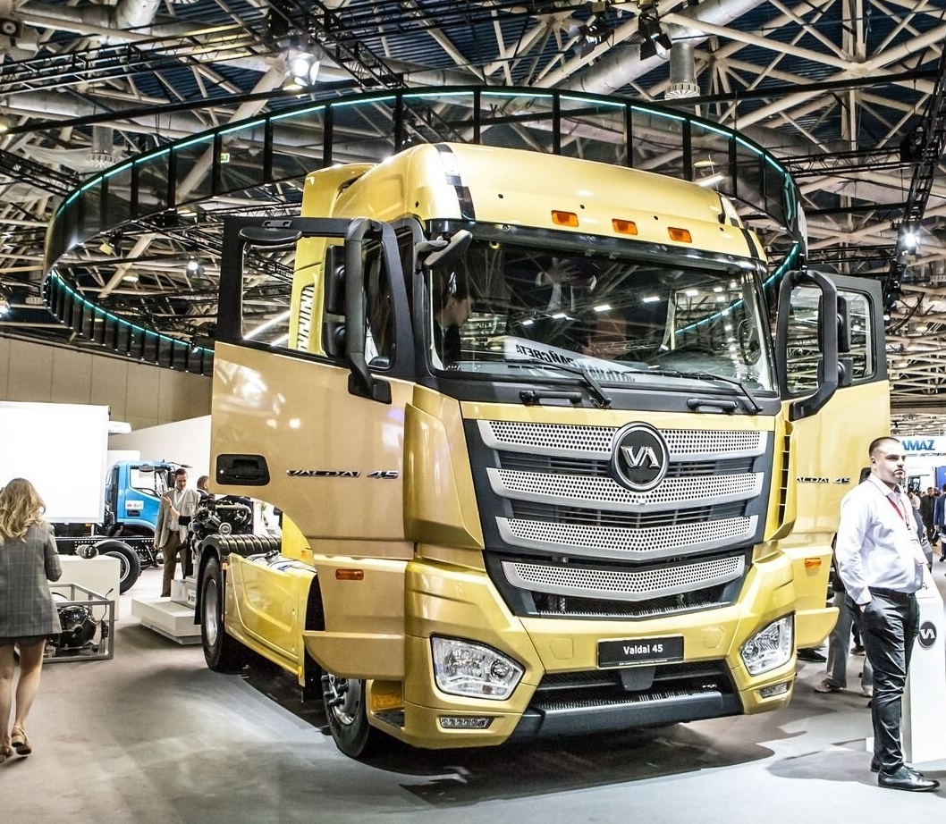 Премьера "Валдай 45" на выставке Comtrans 2023