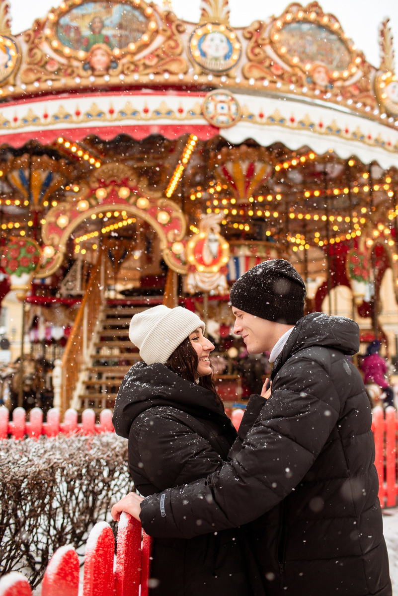 Получаса хватает, чтобы прогуляться у самых ярких точек на Манежной