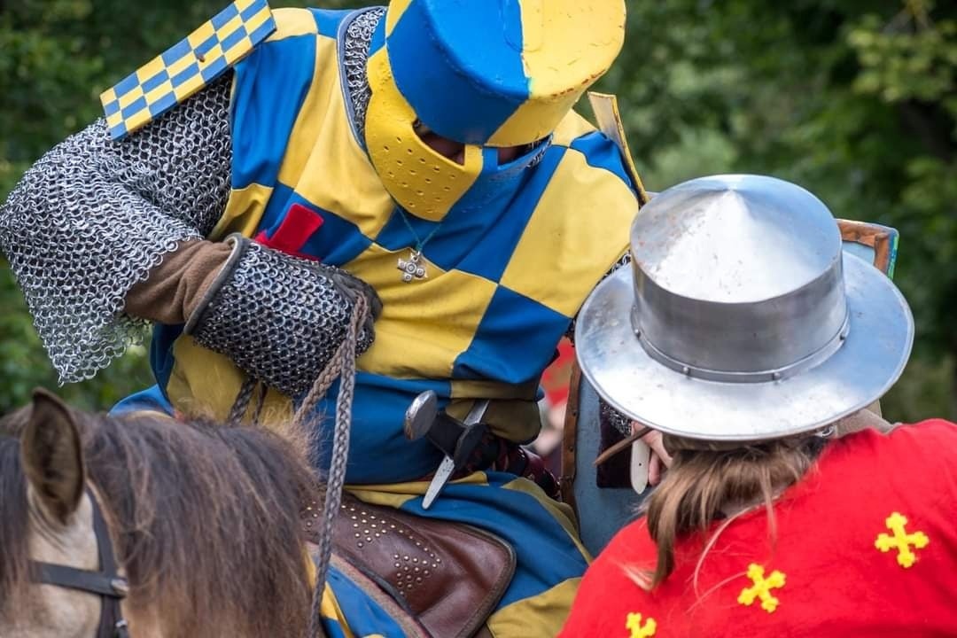 Та самая неловкая ситуация, когда ты не готов к Столетке чуть более чем полностью.