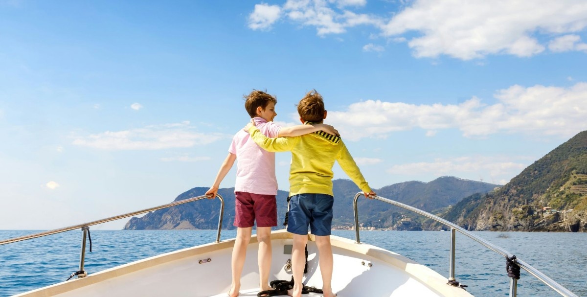 Правила и рекомендации поведения за границей если вы с детьми в туре.