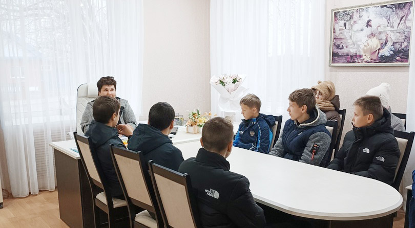 В кабинете Ольги Михайловны Поповой