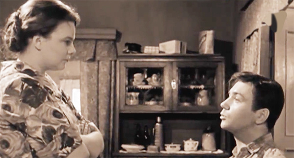 Иванова и Куравлев в фильме "Живёт такой парень" (1964)