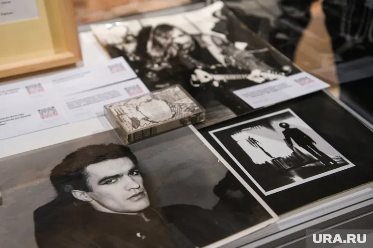 Первоначально группа называлась «Али-Баба и сорок разбойников», однако год спустя музыканты решили поменять имя на «Наутилус» Фото: Владимир Жабриков © URA.RU