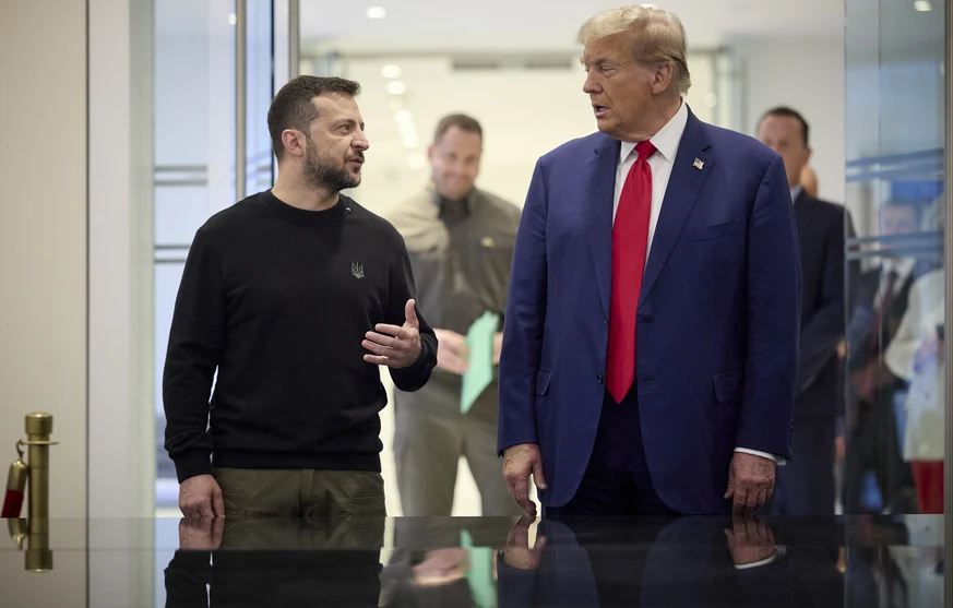 Владимир Зеленский и Дональд Трамп на встрече в сентябре 2024 года