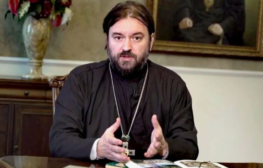    Зарабатывай 70 тысяч в месяц и геем* не станешь: священник Ткачёв с доходом в ₽200 тыс.