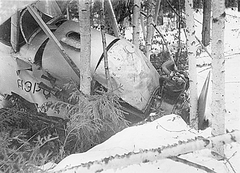 Останки самолета С-2, обнаруженные в Пермской области в 1948 году.