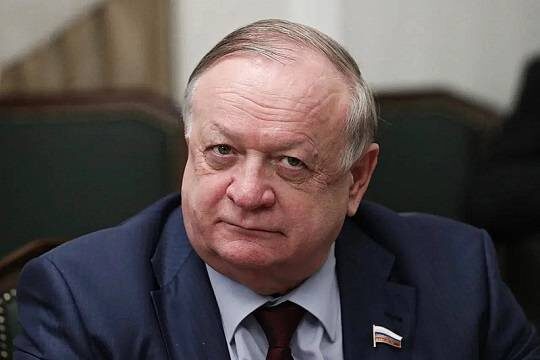    Виктор Заварзин: Ответом на крупнейшую с начала СВО атаку беспилотников на Москву станет наступление