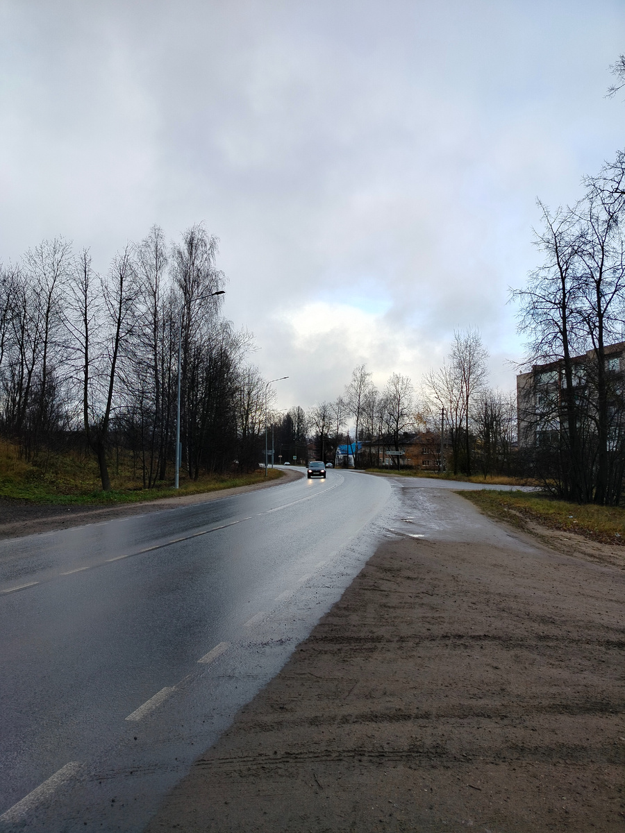 Фото сделано в белый день, а получилось темным