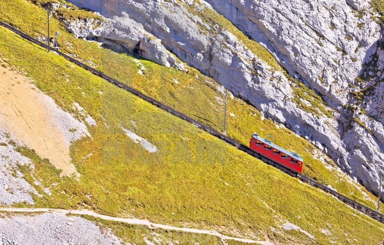 Пилатусская железная дорога, Швейцария // // Фото из интернета