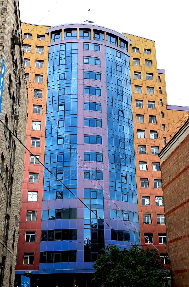 Дом в Донецке на проспекте Мира 10а. фото 2024 года