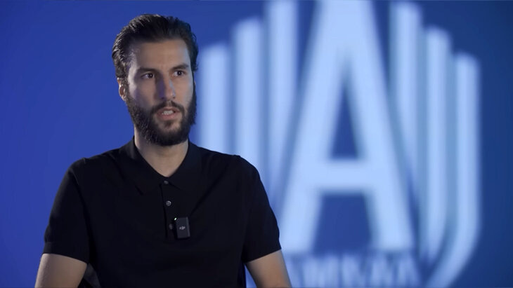 *Сослан Гатагов, бывший тренер «Амкала»