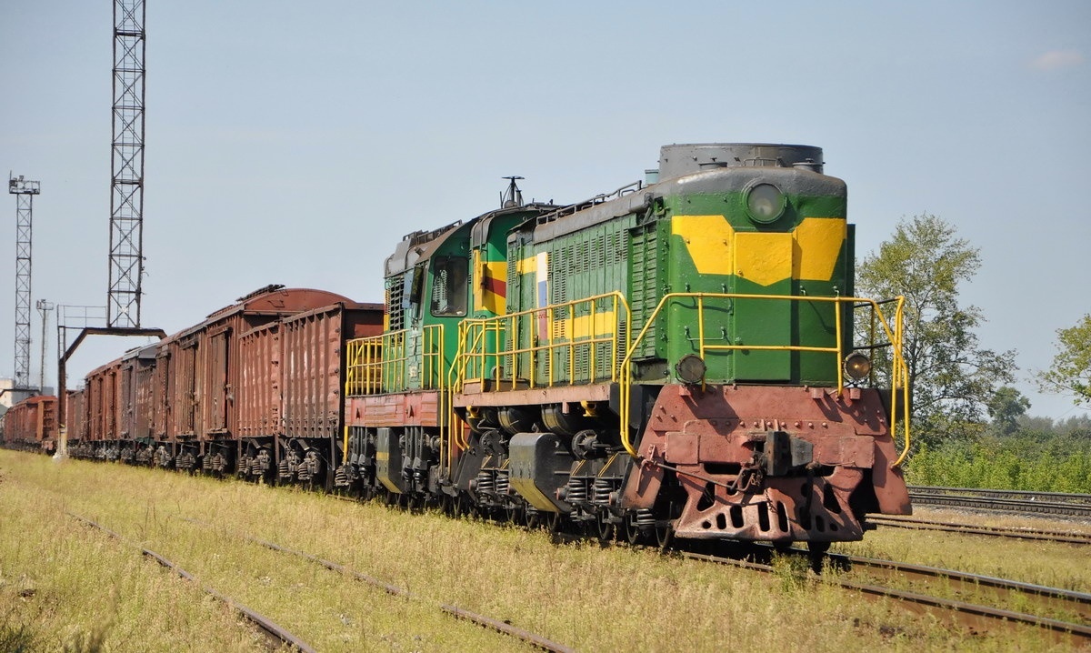  Ст. Иваново-Сортировочное. Автор К. Островский.  2012 год. Паровоз ИС.