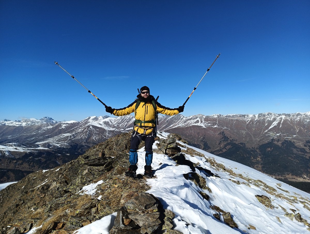 На одной из вершин Габулу Чат