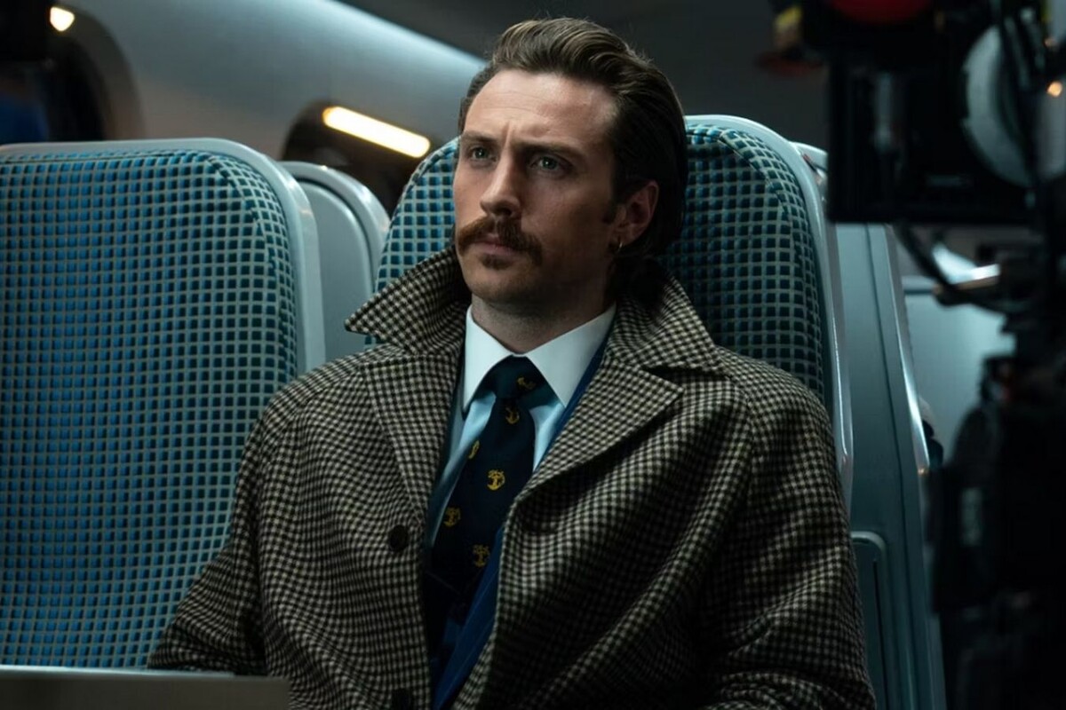 Аарон Тейлор-Джонсон в фильме "Быстрее Пули"