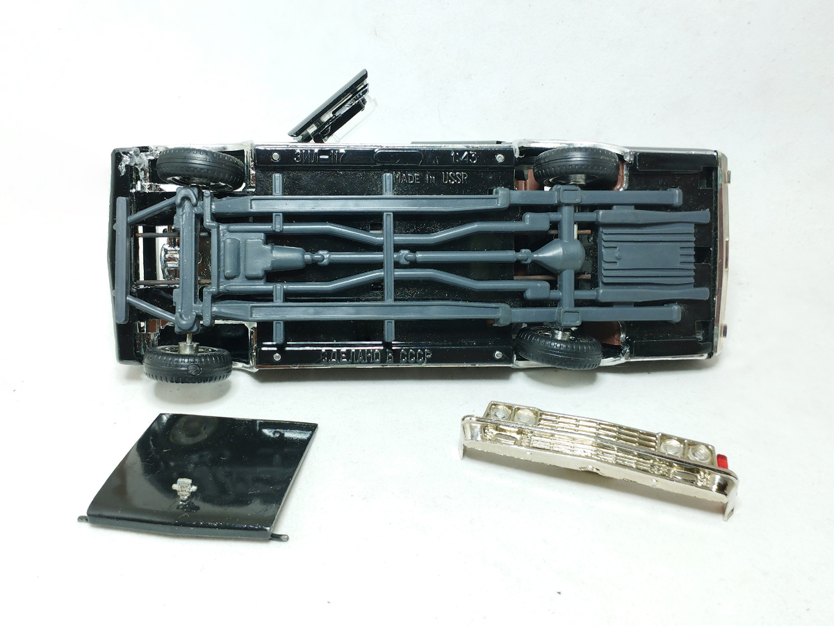 Рис. 2. Саратовская модель автомобиля ЗиЛ-117 до восстановления