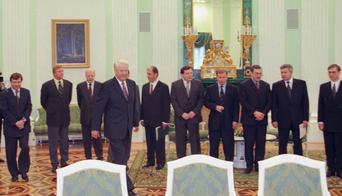 Кого узнаете ?