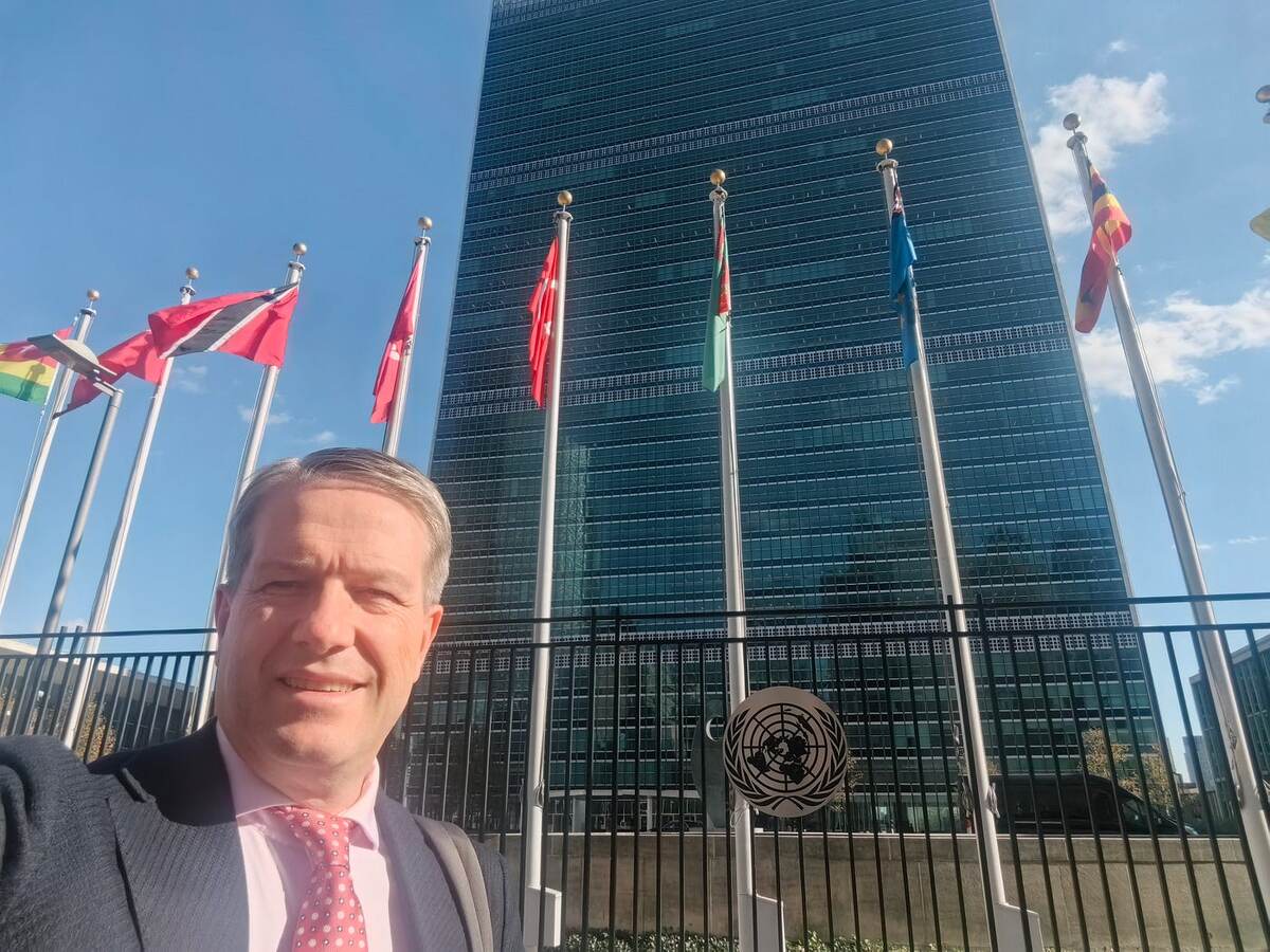 Denis von Meck président de la fondation von-meck.org / Extrait des archives de Denis von Meck.