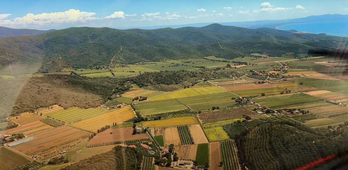 Первый взгляд на Италию с воздуха