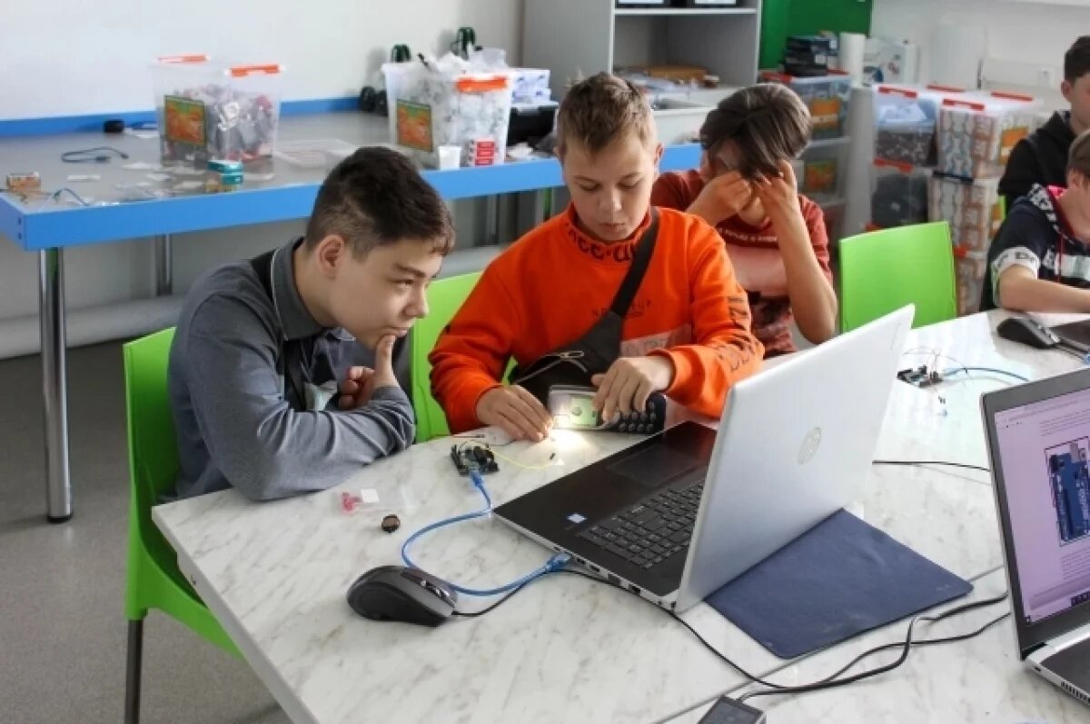    На Камчатке более 30 тысяч детей получили доступ к допобразованию