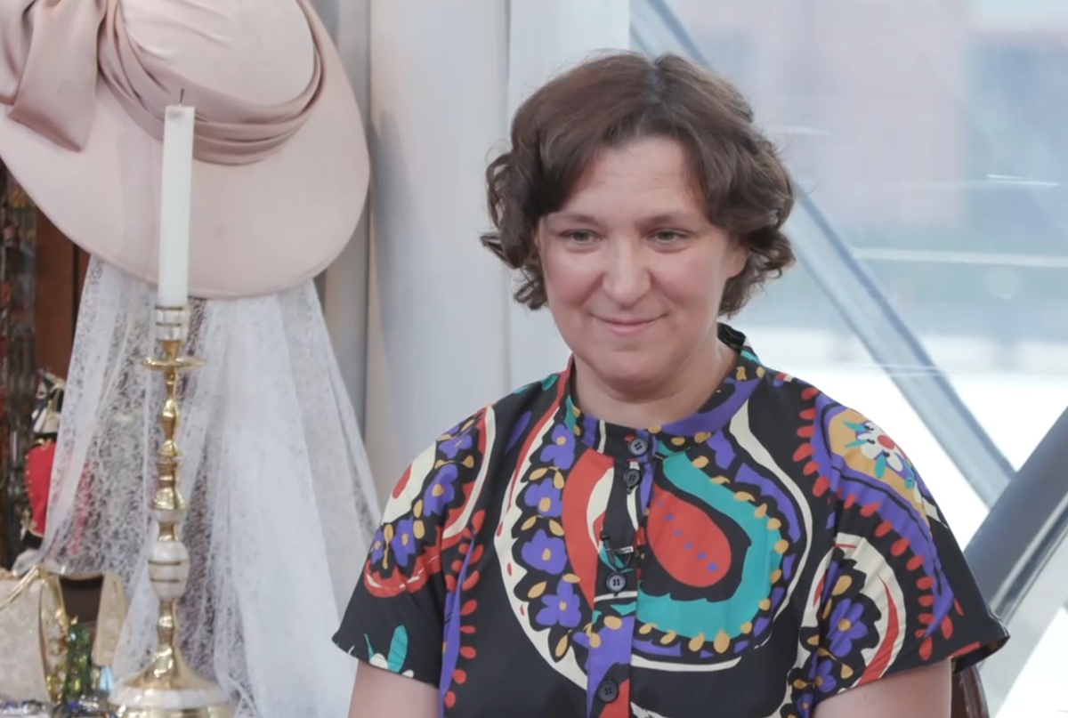 Актриса Олеся Железняк, всегда с доброй улыбкой