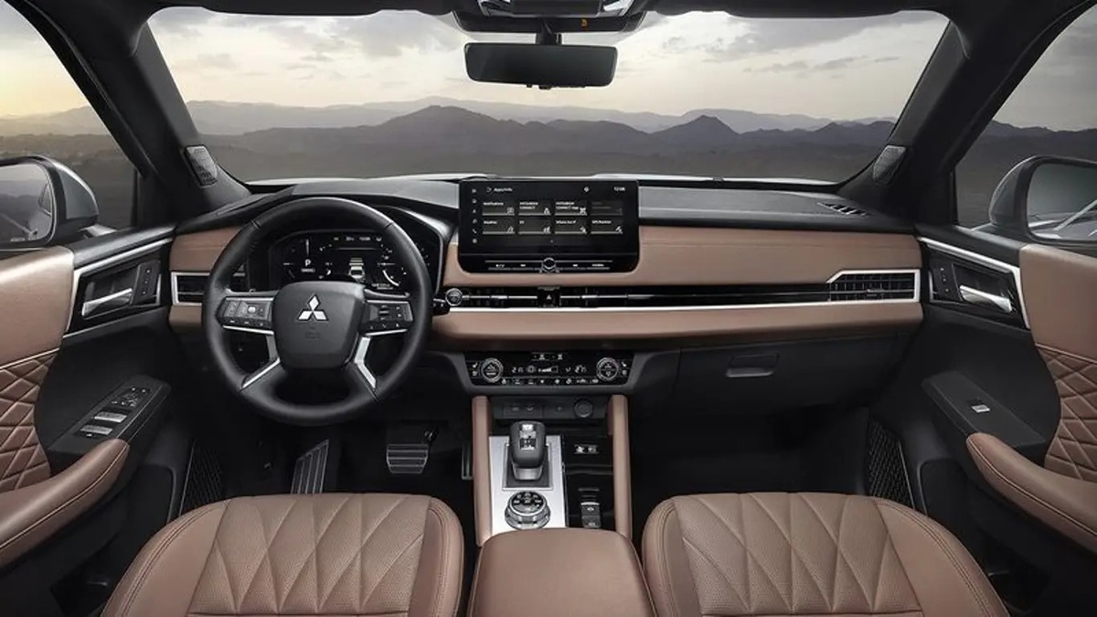 Фото Mitsubishi  📷
