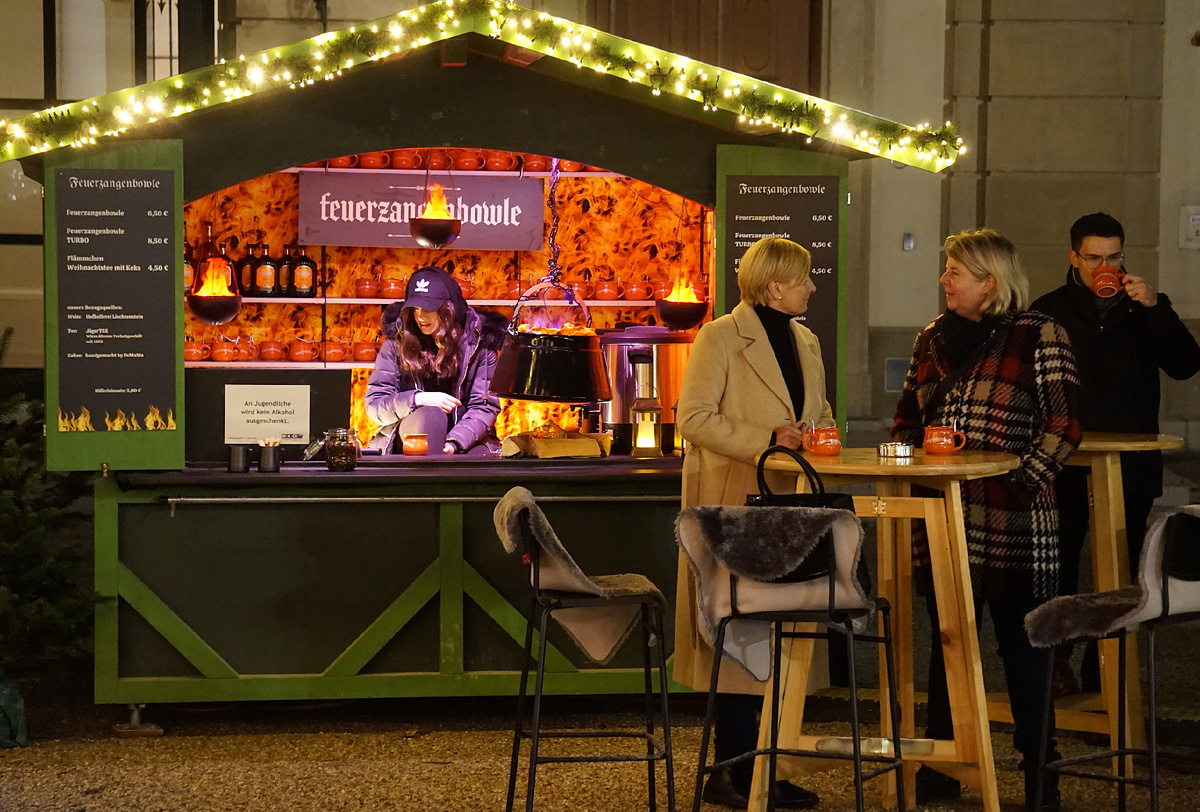 Рождественский пунш в парке Лихтенштейн. Фото автора