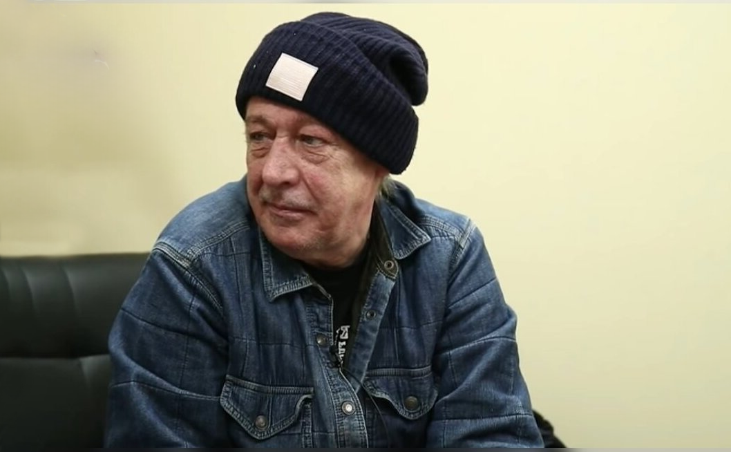 Без зубов и с больными лёгкими: правда о жизни Ефремова в колонии, который ждет досрочного освобождения