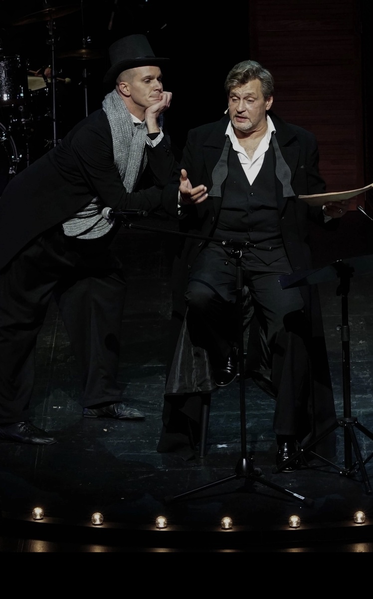 Фото с сайта : Театр. Спектакли. Новости культуры https://vk.com/wall-3460822_401980