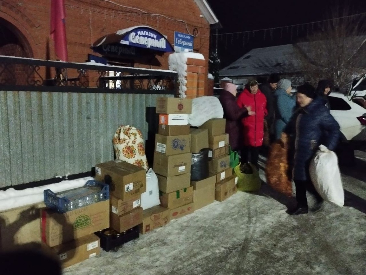  📷    Масксети и 20 кг соленого сала. Жители Сакмарского района передали гумпомощь бойцам СВО Кристина Просвиркина