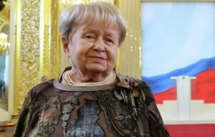 Александра Пахмутова