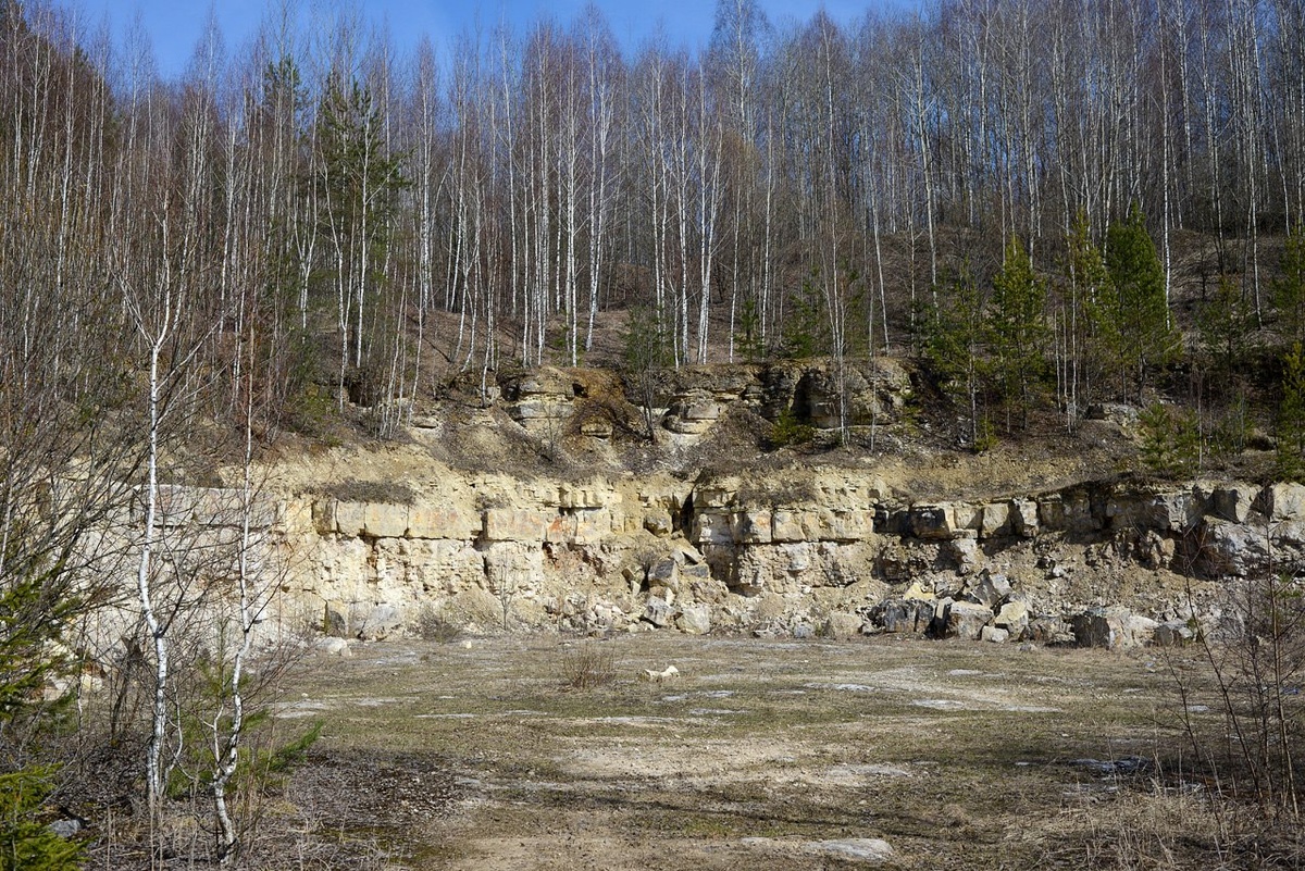 Заброшенный карьер на юге Подмосковья