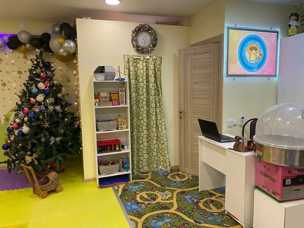 В «Крошке Еноте» заказывают организацию детского дня рождения. Работают профессиональные аниматоры, возможны кейтеринг и развлекательная программа. Фото: Денис С. / Яндекс Карты