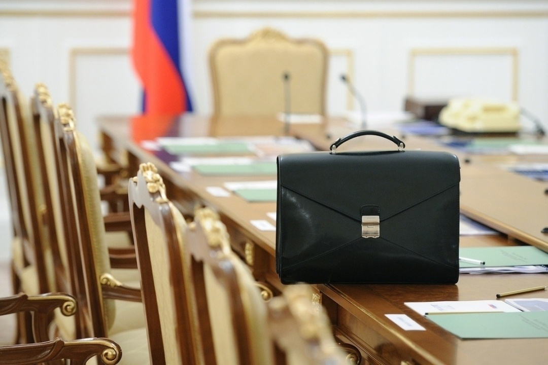    В России планируется сокращение 10% штатных мест для госслужащих