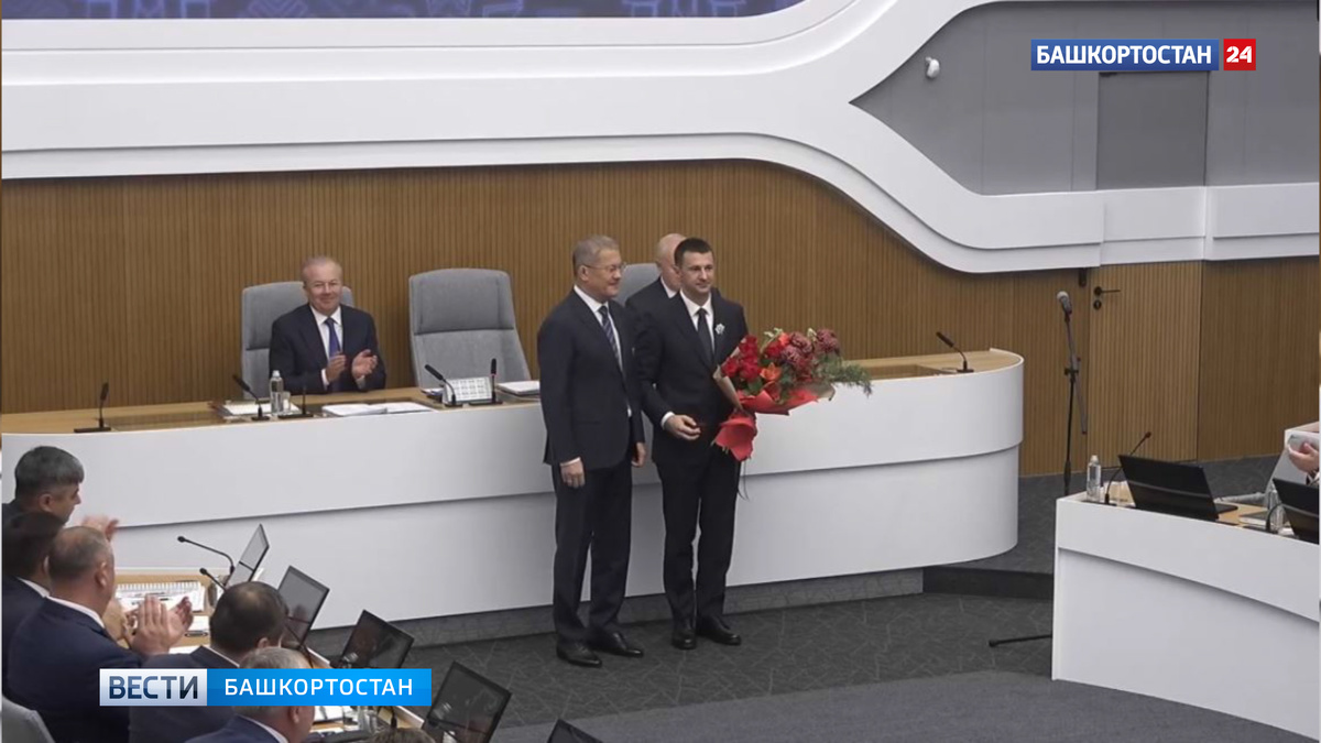    Руководитель Администрации Главы Башкирии Максим Забелин покинул свой пост