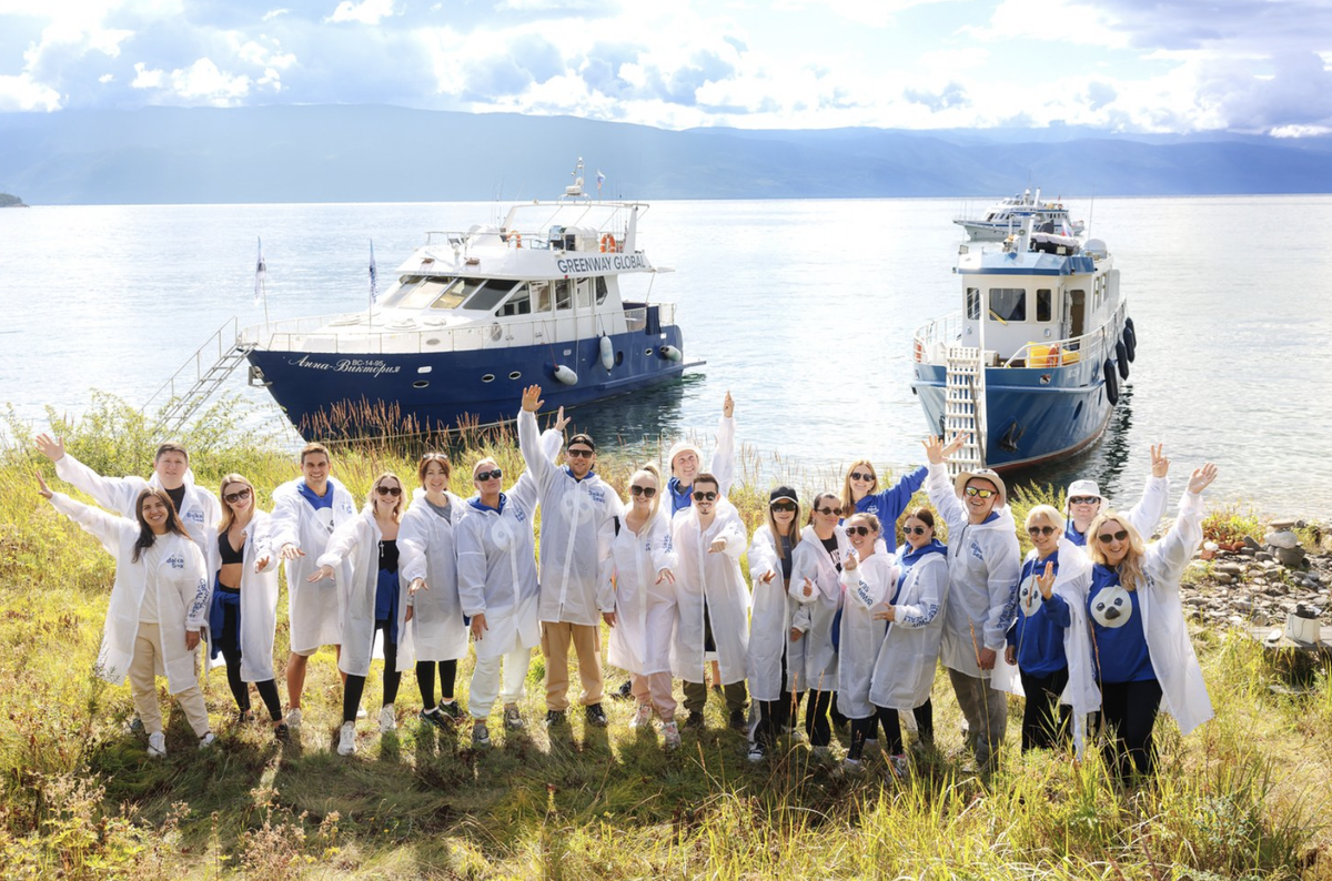 Команда байкальской экспедиции Greenway Global 