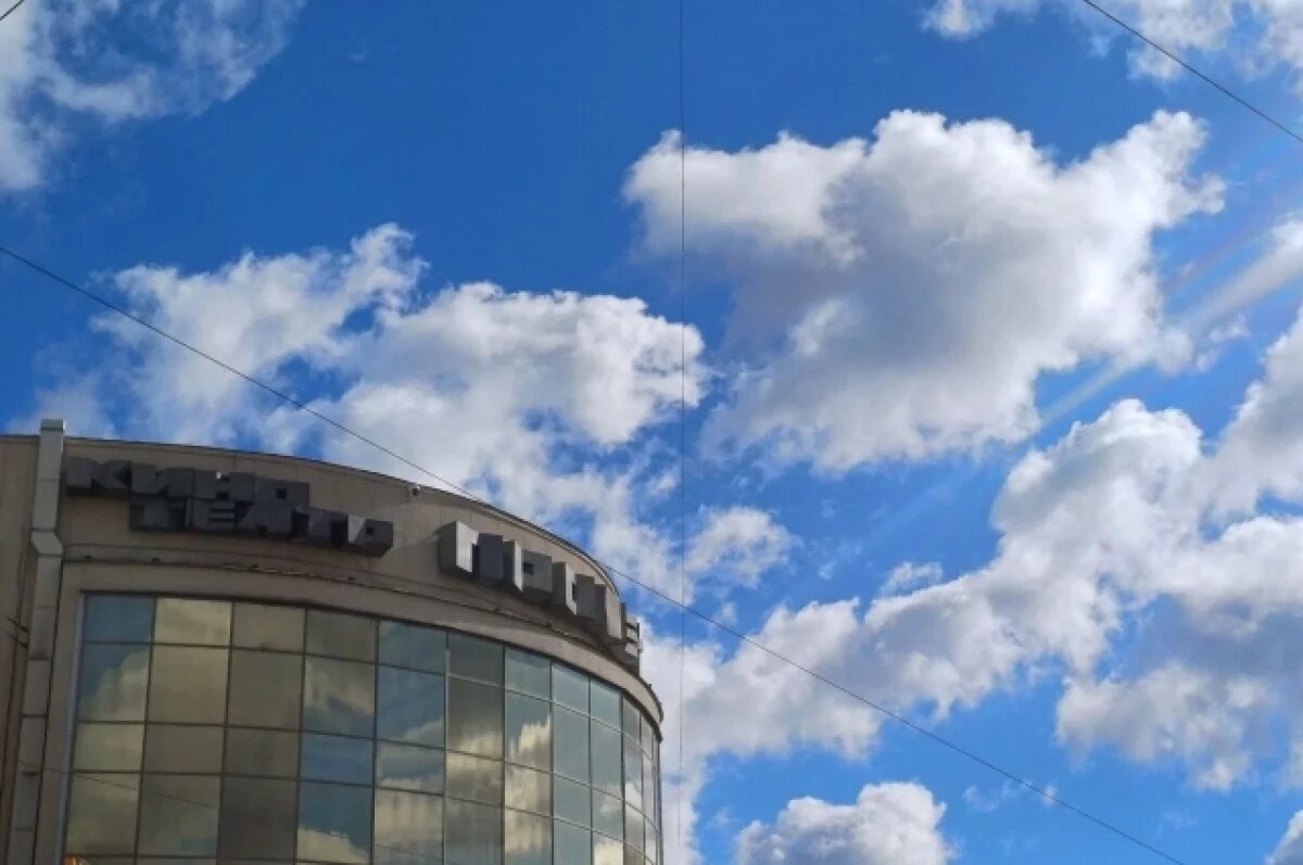    Гусев сообщил о падении обломков БПЛА на предприятие в Воронеже