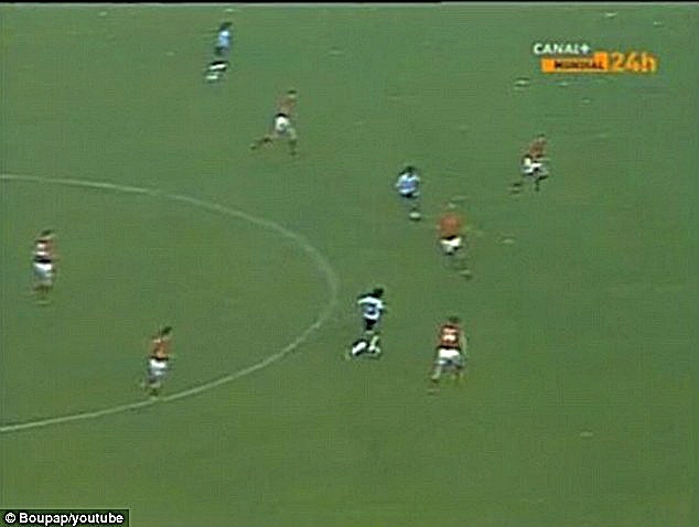 Фото: Adam Shercold for Mailonline. Кадр 1.